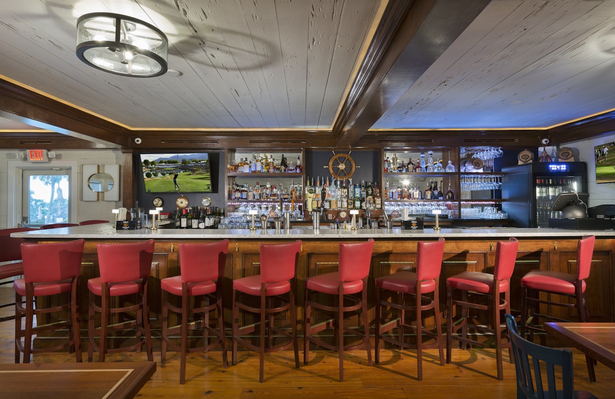 Sea Captain's House Chart Bar