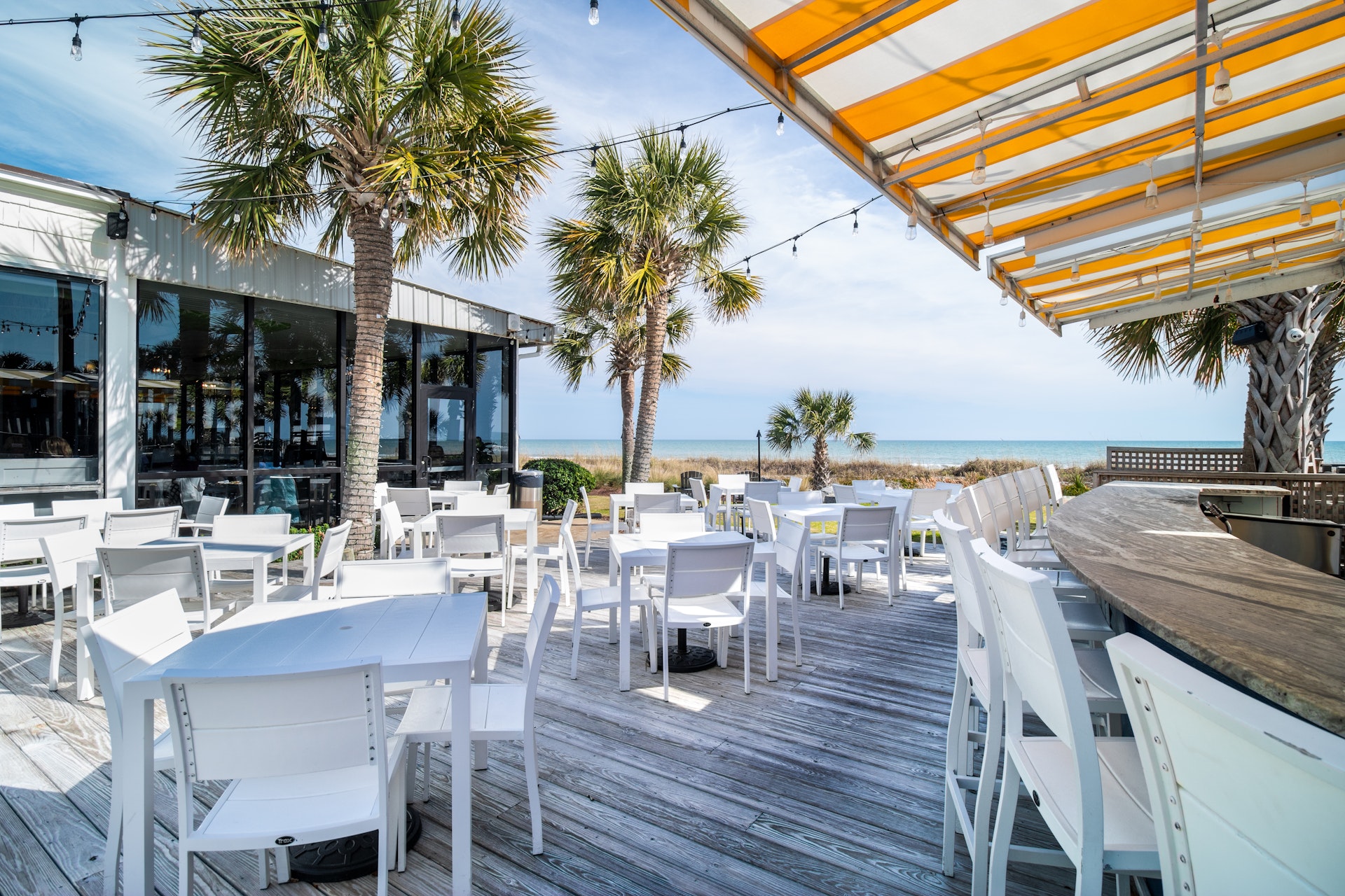 The Shipyard - Oceanfront Bar
